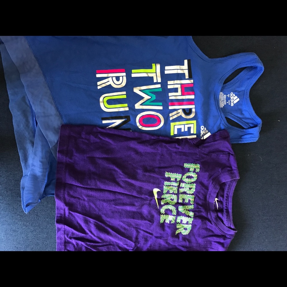 Girls size 3 and 4 athletic shirts. Bundle